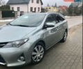 Серый Тойота Аурис, объемом двигателя 1.36 л и пробегом 256 тыс. км за 9000 $, фото 1 на Automoto.ua