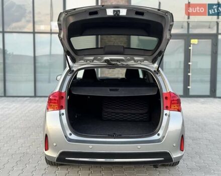 Серый Тойота Аурис, объемом двигателя 2 л и пробегом 185 тыс. км за 11999 $, фото 50 на Automoto.ua