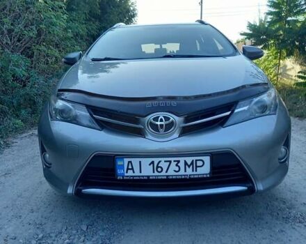 Серый Тойота Аурис, объемом двигателя 1.6 л и пробегом 212 тыс. км за 11800 $, фото 3 на Automoto.ua