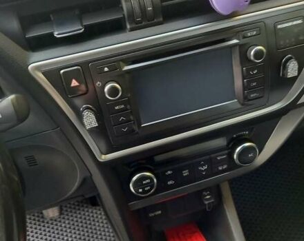 Серый Тойота Аурис, объемом двигателя 1.6 л и пробегом 212 тыс. км за 11800 $, фото 8 на Automoto.ua