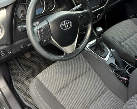 Сірий Тойота Ауріс, об'ємом двигуна 2 л та пробігом 225 тис. км за 11000 $, фото 11 на Automoto.ua