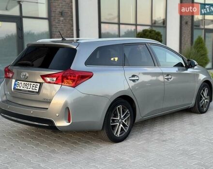 Серый Тойота Аурис, объемом двигателя 2 л и пробегом 185 тыс. км за 11999 $, фото 19 на Automoto.ua