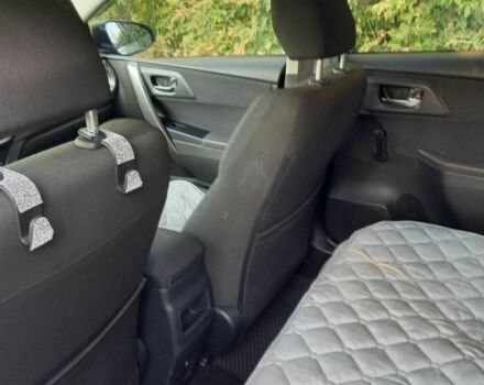 Серый Тойота Аурис, объемом двигателя 1.6 л и пробегом 212 тыс. км за 11000 $, фото 11 на Automoto.ua