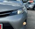 Серый Тойота Аурис, объемом двигателя 1.4 л и пробегом 210 тыс. км за 8740 $, фото 4 на Automoto.ua