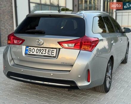 Серый Тойота Аурис, объемом двигателя 2 л и пробегом 185 тыс. км за 11999 $, фото 17 на Automoto.ua