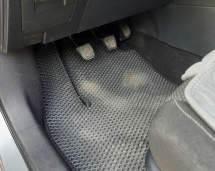 Серый Тойота Аурис, объемом двигателя 1.6 л и пробегом 212 тыс. км за 11000 $, фото 17 на Automoto.ua