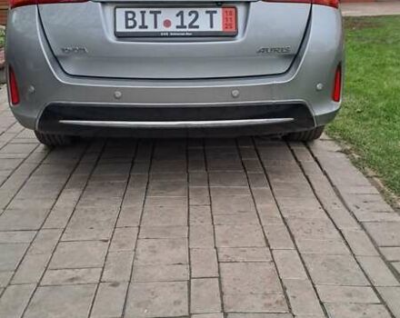 Сірий Тойота Ауріс, об'ємом двигуна 2 л та пробігом 255 тис. км за 12500 $, фото 12 на Automoto.ua