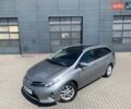 Сірий Тойота Ауріс, об'ємом двигуна 1.8 л та пробігом 204 тис. км за 11500 $, фото 3 на Automoto.ua