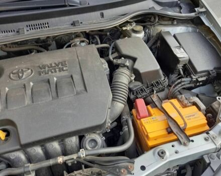 Серый Тойота Аурис, объемом двигателя 1.6 л и пробегом 212 тыс. км за 11000 $, фото 7 на Automoto.ua