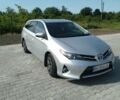 Сірий Тойота Ауріс, об'ємом двигуна 1.36 л та пробігом 252 тис. км за 10200 $, фото 2 на Automoto.ua