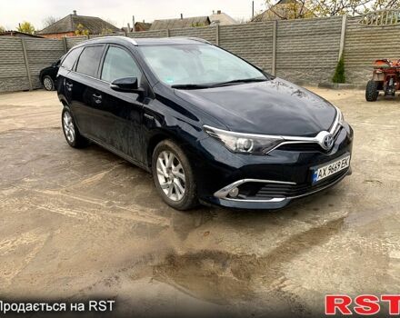 Сірий Тойота Ауріс, об'ємом двигуна 1.8 л та пробігом 147 тис. км за 6200 $, фото 2 на Automoto.ua