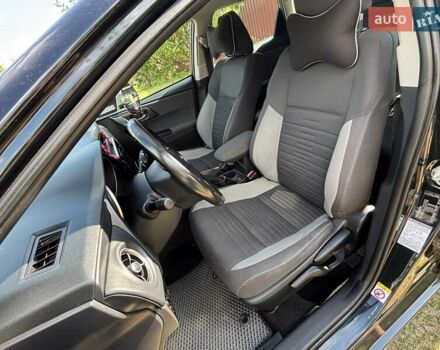 Серый Тойота Аурис, объемом двигателя 1.6 л и пробегом 220 тыс. км за 10500 $, фото 7 на Automoto.ua