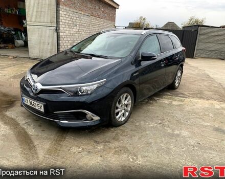 Сірий Тойота Ауріс, об'ємом двигуна 1.8 л та пробігом 147 тис. км за 6200 $, фото 1 на Automoto.ua