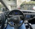 Сірий Тойота Ауріс, об'ємом двигуна 1.6 л та пробігом 171 тис. км за 8000 $, фото 1 на Automoto.ua