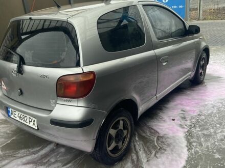 Серый Тойота Аурис, объемом двигателя 1 л и пробегом 1 тыс. км за 3000 $, фото 1 на Automoto.ua