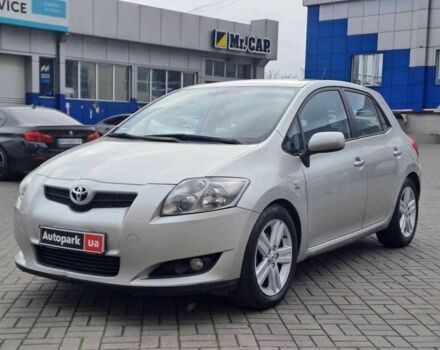 Серый Тойота Аурис, объемом двигателя 2.2 л и пробегом 216 тыс. км за 6690 $, фото 1 на Automoto.ua