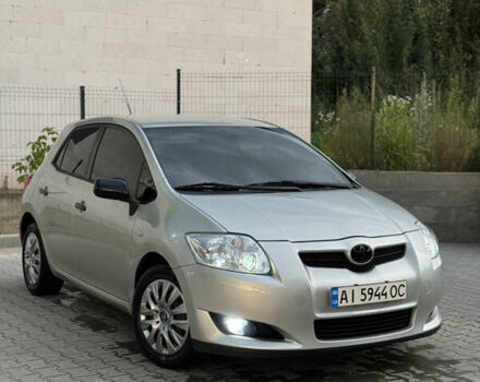 Сірий Тойота Ауріс, об'ємом двигуна 1.6 л та пробігом 95 тис. км за 7000 $, фото 1 на Automoto.ua