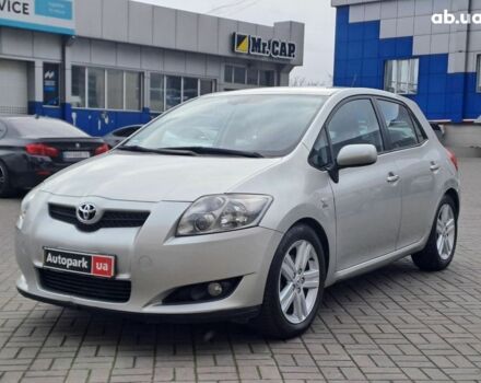 Серый Тойота Аурис, объемом двигателя 2.2 л и пробегом 216 тыс. км за 6690 $, фото 1 на Automoto.ua