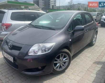 Сірий Тойота Ауріс, об'ємом двигуна 1.6 л та пробігом 170 тис. км за 6500 $, фото 1 на Automoto.ua