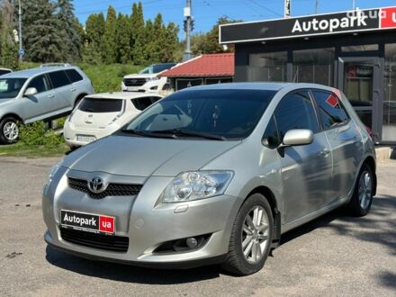 Тойота Аурис 2007 в Виннице на Automoto.ua Серый Тойота Аурис, объемом двигателя 1.4 л и пробегом 221 тыс. км за 7390 $, фото 1 на Automoto.ua