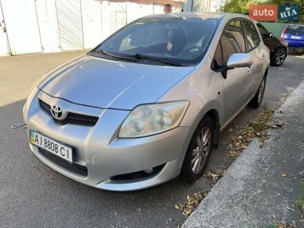 Сірий Тойота Ауріс, об'ємом двигуна 1.6 л та пробігом 235 тис. км за 2950 $, фото 1 на Automoto.ua