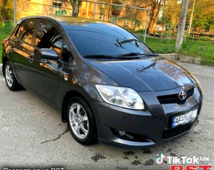 Серый Тойота Аурис, объемом двигателя 1.6 л и пробегом 216 тыс. км за 6700 $, фото 1 на Automoto.ua