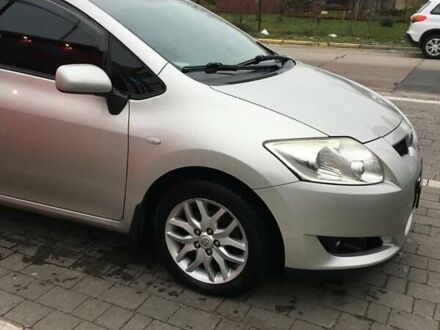 Тойота Ауріс 2008 у Львові на Automoto.ua Сірий Тойота Ауріс, об'ємом двигуна 1.6 л та пробігом 90 тис. км за 7500 $, фото 1 на Automoto.ua