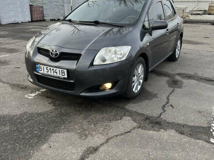 Тойота Аурис 2008 в Кременчуге на Automoto.ua Серый Тойота Аурис, объемом двигателя 1.6 л и пробегом 245 тыс. км за 6500 $, фото 1 на Automoto.ua