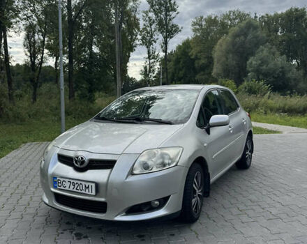 Сірий Тойота Ауріс, об'ємом двигуна 1.6 л та пробігом 152 тис. км за 6700 $, фото 1 на Automoto.ua