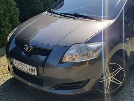 Тойота Ауріс 2008 у Ужгороді на Automoto.ua Сірий Тойота Ауріс, об'ємом двигуна 1.6 л та пробігом 209 тис. км за 6700 $, фото 1 на Automoto.ua