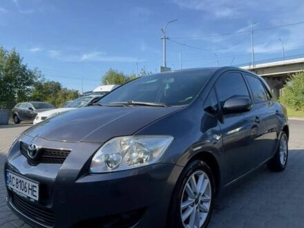 Сірий Тойота Ауріс, об'ємом двигуна 2 л та пробігом 284 тис. км за 7200 $, фото 1 на Automoto.ua