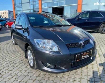 Серый Тойота Аурис, объемом двигателя 1.4 л и пробегом 268 тыс. км за 5800 $, фото 1 на Automoto.ua