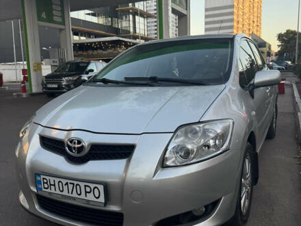 Сірий Тойота Ауріс, об'ємом двигуна 1.6 л та пробігом 168 тис. км за 7400 $, фото 1 на Automoto.ua