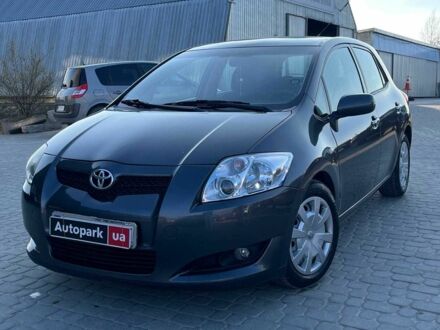 Тойота Ауріс 2008 у Львові на Automoto.ua Сірий Тойота Ауріс, об'ємом двигуна 2 л та пробігом 176 тис. км за 6990 $, фото 1 на Automoto.ua