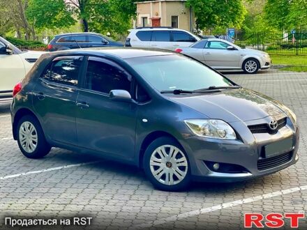 Тойота Аурис 2008 в Одессе на Automoto.ua Серый Тойота Аурис, объемом двигателя 1.6 л и пробегом 215 тыс. км за 5999 $, фото 1 на Automoto.ua