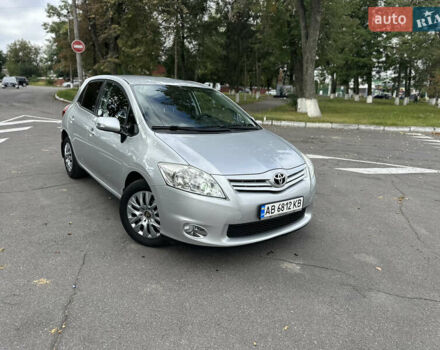 Сірий Тойота Ауріс, об'ємом двигуна 1.6 л та пробігом 190 тис. км за 9900 $, фото 1 на Automoto.ua