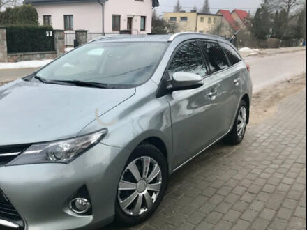 Тойота Аурис 2013 в Киеве на Automoto.ua Серый Тойота Аурис, объемом двигателя 1.36 л и пробегом 256 тыс. км за 7600 $, фото 1 на Automoto.ua