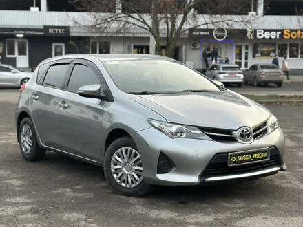 Сірий Тойота Ауріс, об'ємом двигуна 1.33 л та пробігом 202 тис. км за 8900 $, фото 1 на Automoto.ua