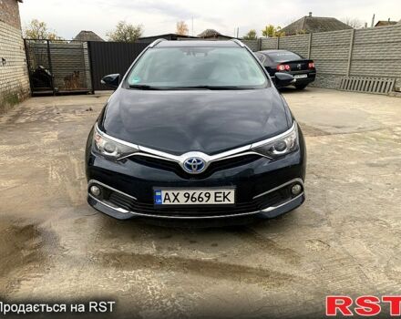 Сірий Тойота Ауріс, об'ємом двигуна 1.8 л та пробігом 147 тис. км за 6200 $, фото 1 на Automoto.ua