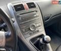 Синій Тойота Ауріс, об'ємом двигуна 2 л та пробігом 320 тис. км за 4900 $, фото 17 на Automoto.ua