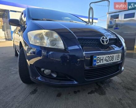 Синий Тойота Аурис, объемом двигателя 1.6 л и пробегом 250 тыс. км за 6500 $, фото 4 на Automoto.ua
