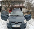 Синий Тойота Аурис, объемом двигателя 1.6 л и пробегом 230 тыс. км за 5000 $, фото 1 на Automoto.ua