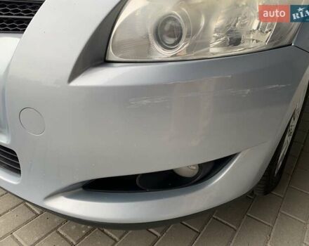 Синий Тойота Аурис, объемом двигателя 1.6 л и пробегом 161 тыс. км за 7800 $, фото 8 на Automoto.ua