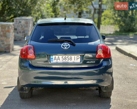 Синий Тойота Аурис, объемом двигателя 1.6 л и пробегом 245 тыс. км за 4990 $, фото 5 на Automoto.ua