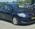 Синий Тойота Аурис, объемом двигателя 1.6 л и пробегом 143 тыс. км за 6300 $, фото 1 на Automoto.ua