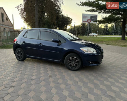 Синий Тойота Аурис, объемом двигателя 1.6 л и пробегом 169 тыс. км за 7199 $, фото 1 на Automoto.ua