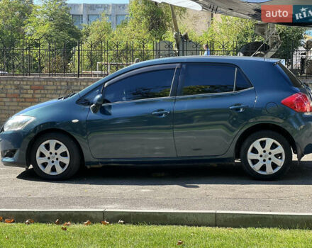 Синий Тойота Аурис, объемом двигателя 1.6 л и пробегом 245 тыс. км за 4990 $, фото 3 на Automoto.ua