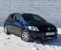 Синий Тойота Аурис, объемом двигателя 1.6 л и пробегом 186 тыс. км за 7490 $, фото 1 на Automoto.ua