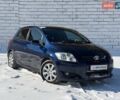 Синий Тойота Аурис, объемом двигателя 1.6 л и пробегом 186 тыс. км за 7490 $, фото 1 на Automoto.ua