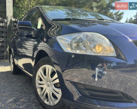 Синій Тойота Ауріс, об'ємом двигуна 1.6 л та пробігом 110 тис. км за 6700 $, фото 12 на Automoto.ua